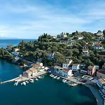 Pangolas Paxos Apartament *