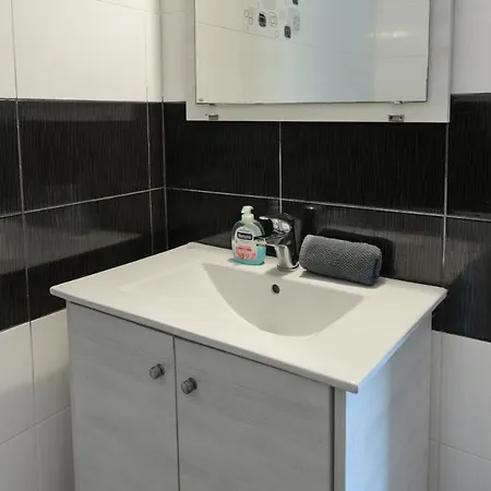 Pangolas Paxos Apartament