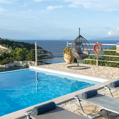 Pangolas Paxos * Longósz