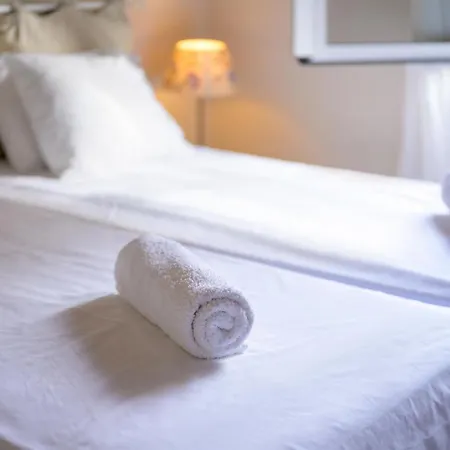 Pangolas Paxos Longósz