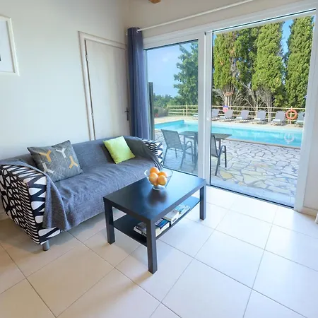 Pangolas Paxos Apartment Longos (Paxos)
