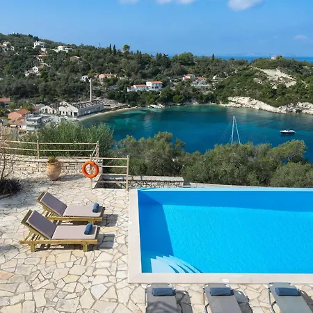 Pangolas Paxos Apartament *