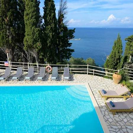 Pangolas Paxos Apartment
