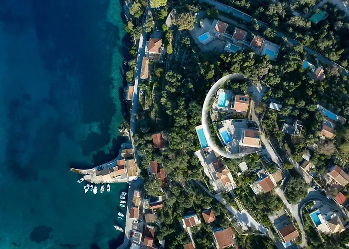 Pangolas Paxos Διαμέρισμα