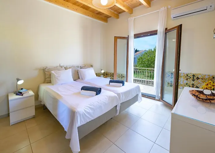 Pangolas Paxos Διαμέρισμα Λογγός