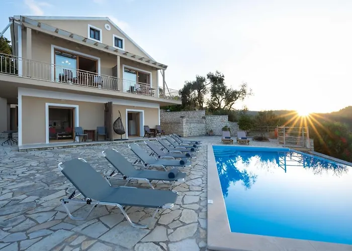 Διαμέρισμα Pangolas Paxos *