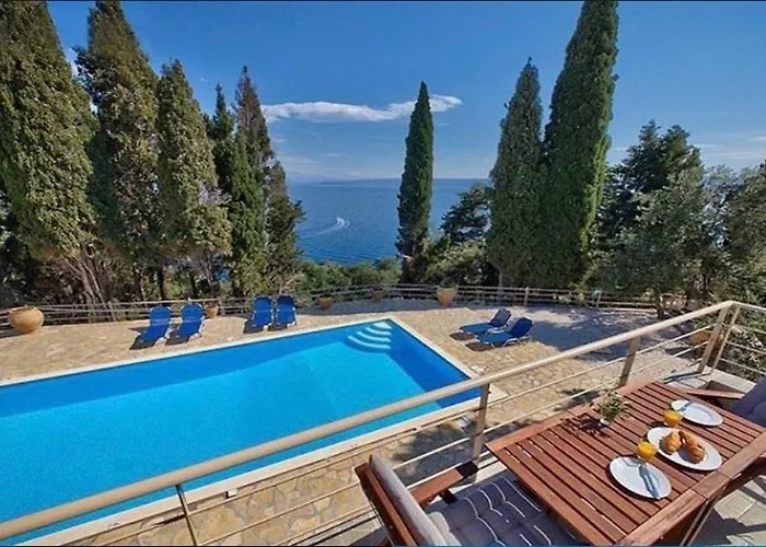 Pangolas Paxos *