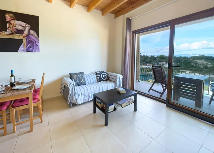 Pangolas Paxos Appartement *