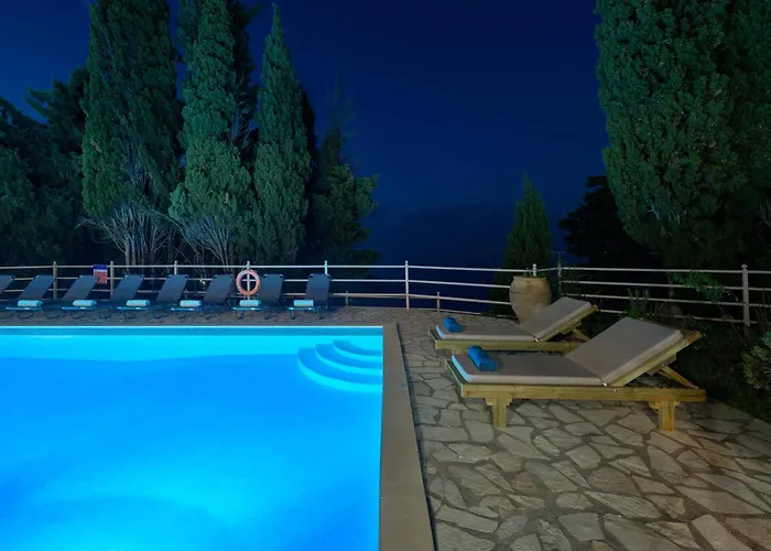 Pangolas Paxos Διαμέρισμα