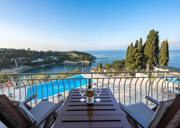 Pangolas Paxos Διαμέρισμα