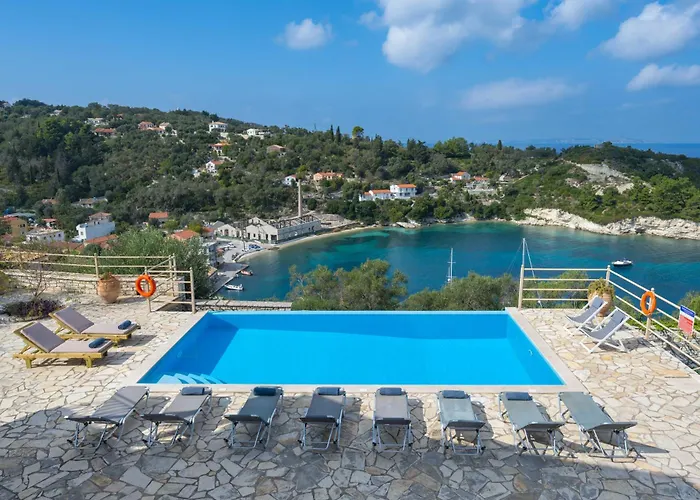 Pangolas Paxos